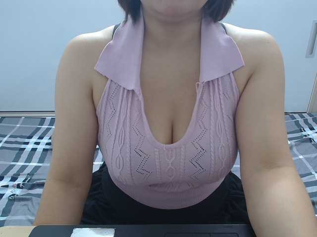 ElenaSex90 live cam on BongaCams