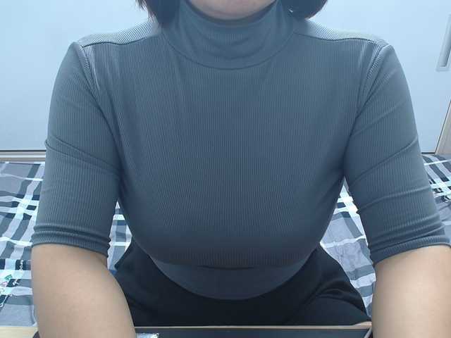 ElenaSex90 live cam on BongaCams
