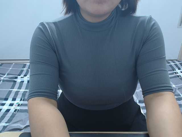 ElenaSex90 live cam on BongaCams