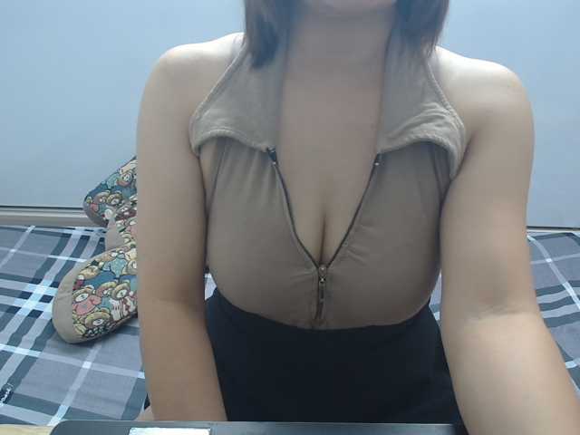 ElenaSex90 live cam on BongaCams