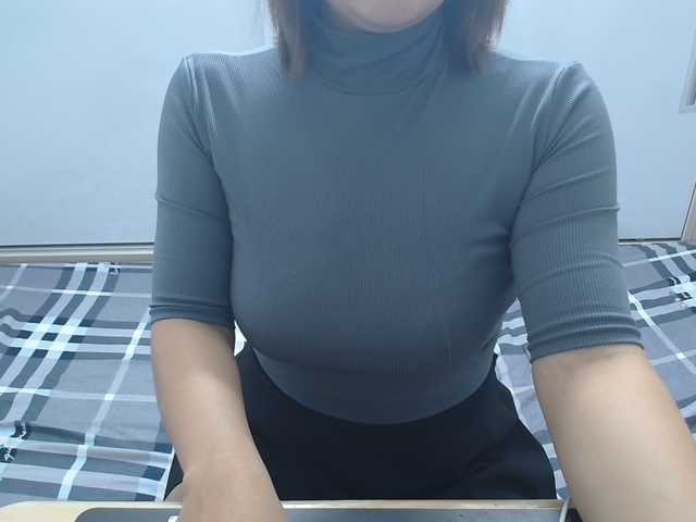 ElenaSex90 live cam on BongaCams