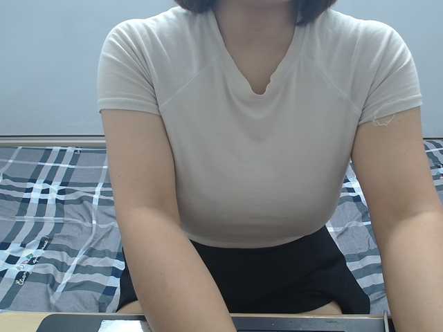 ElenaSex90 live cam on BongaCams