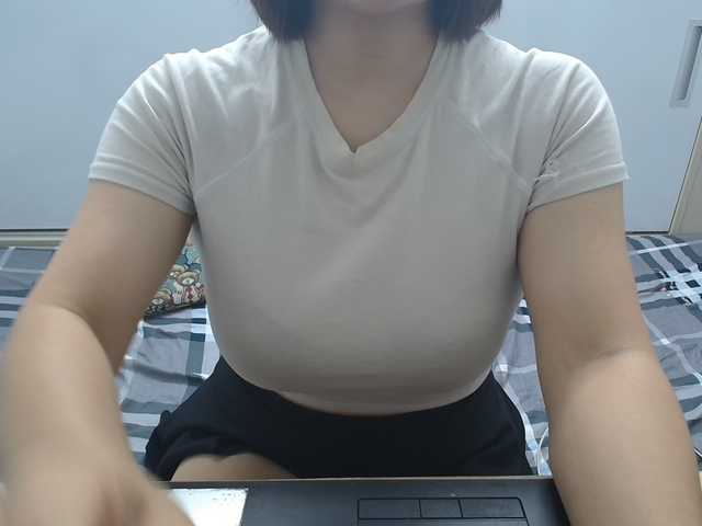 ElenaSex90 live cam on BongaCams