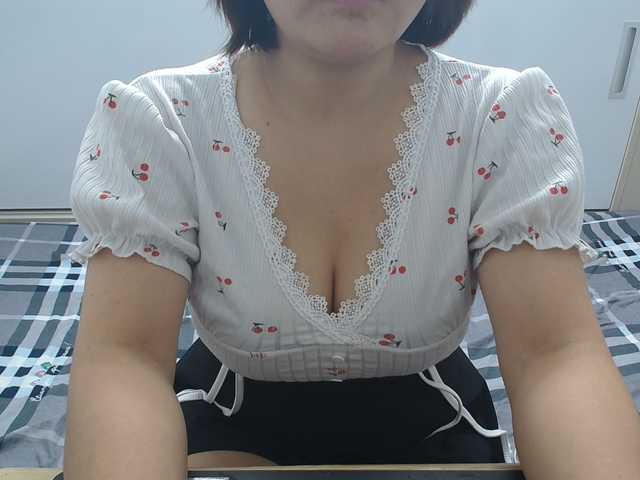 ElenaSex90 live cam on BongaCams