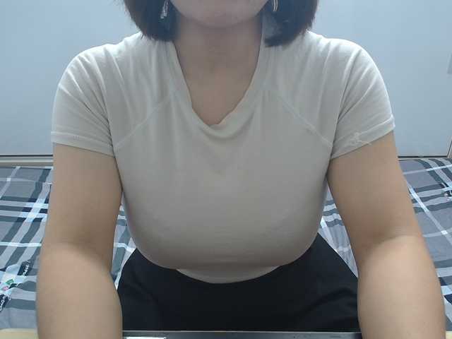 ElenaSex90 live cam on BongaCams