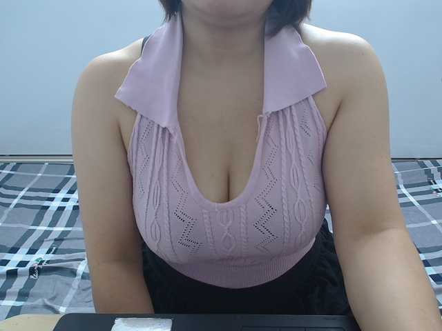 ElenaSex90 live cam on BongaCams