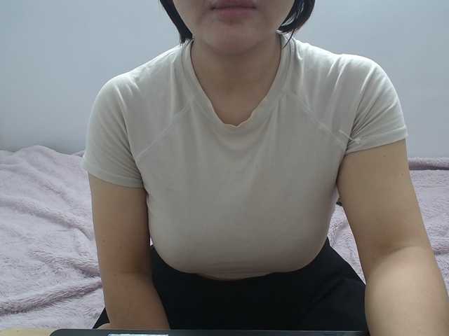 ElenaSex90's BongaCams show and profile