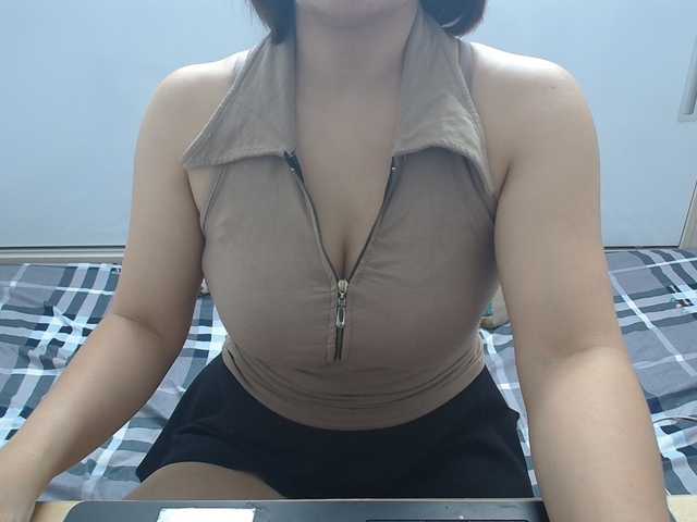 ElenaSex90 live cam on BongaCams