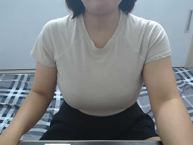 ElenaSex90 live cam on BongaCams