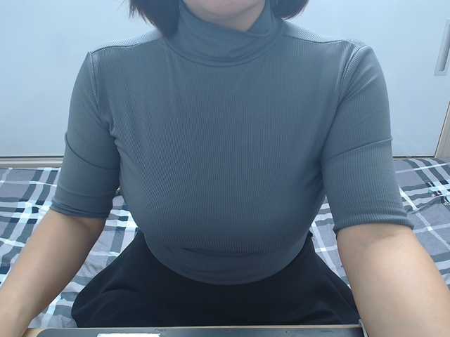 ElenaSex90 live cam on BongaCams