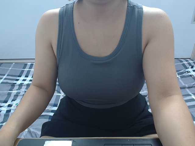 ElenaSex90 live cam on BongaCams