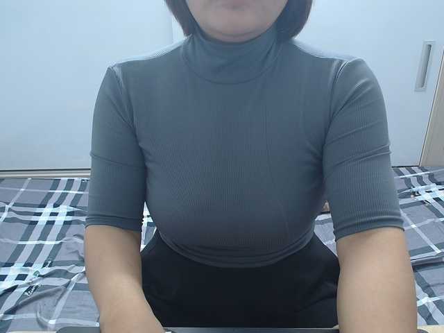 ElenaSex90 live cam on BongaCams