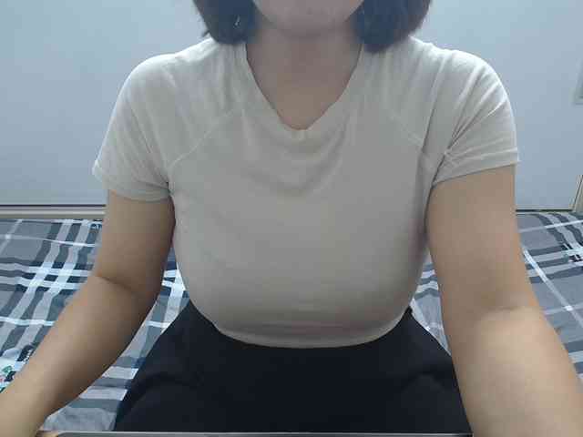 ElenaSex90 webcam
