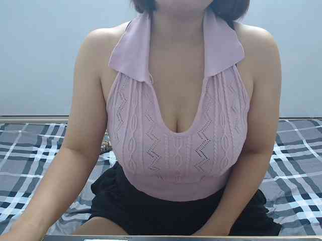 ElenaSex90 webcam