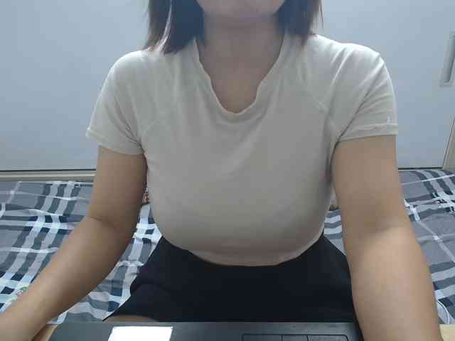 ElenaSex90 webcam
