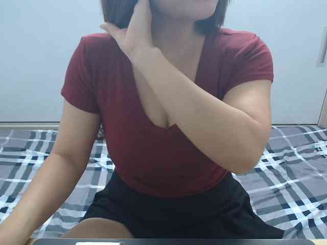 ElenaSex90 webcam