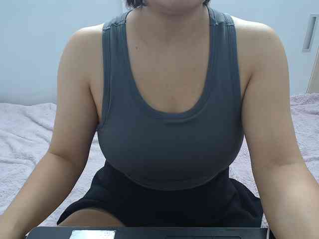 ElenaSex90 webcam