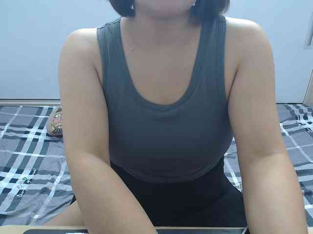 ElenaSex90 webcam