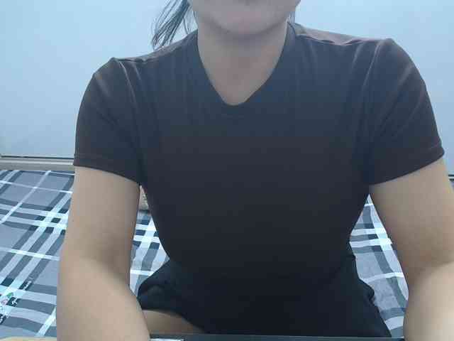 ElenaSex90 webcam