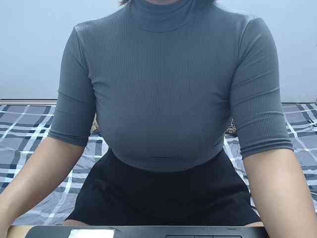 ElenaSex90 webcam