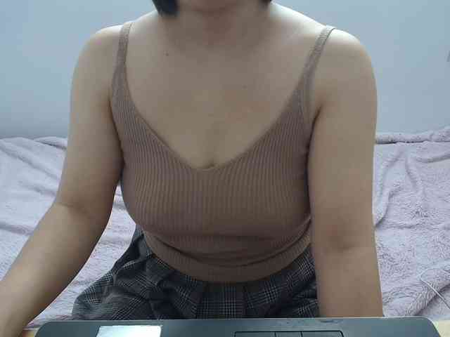 ElenaSex90 webcam