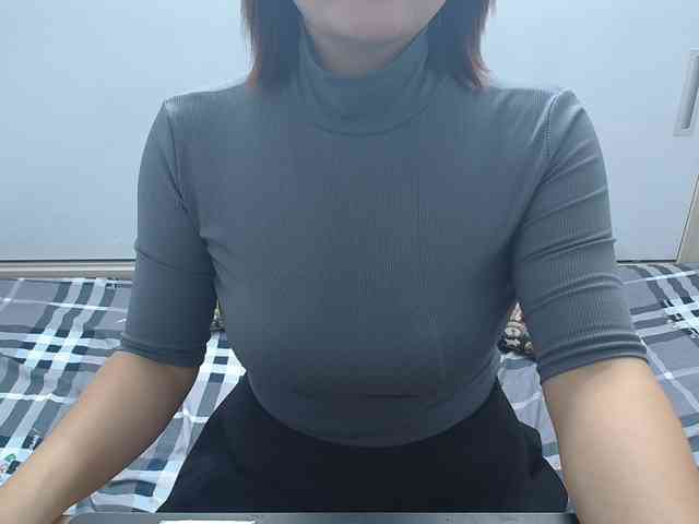 ElenaSex90 webcam
