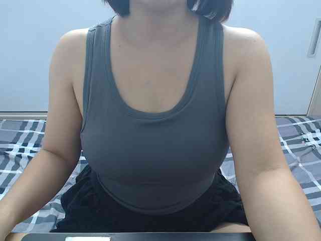 ElenaSex90 webcam