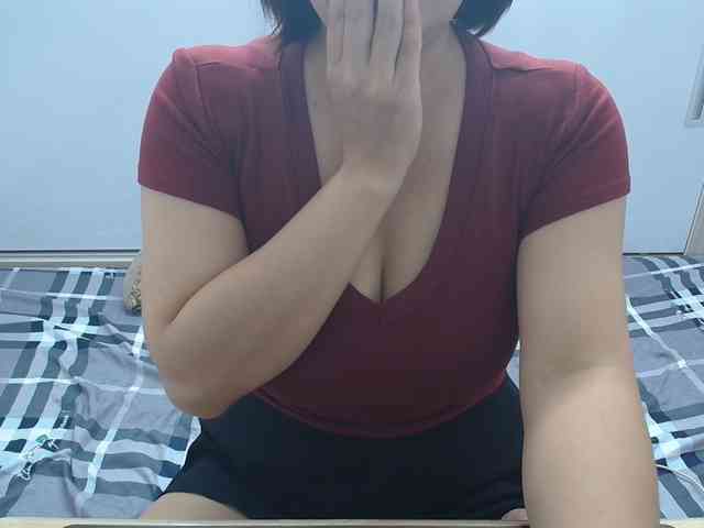 ElenaSex90 webcam