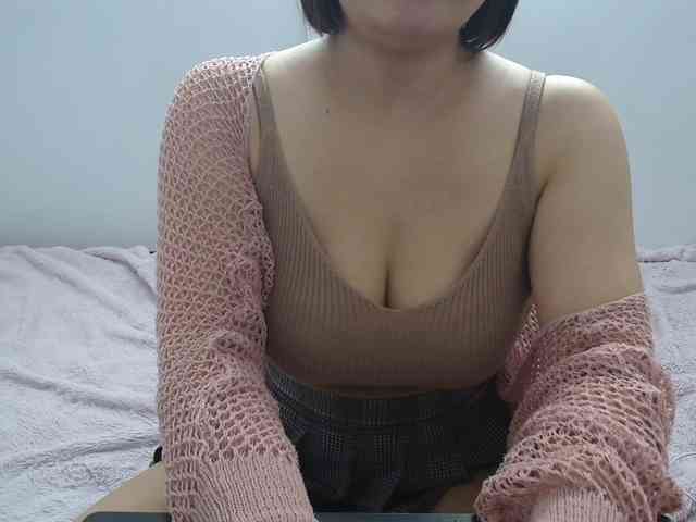 ElenaSex90 webcam