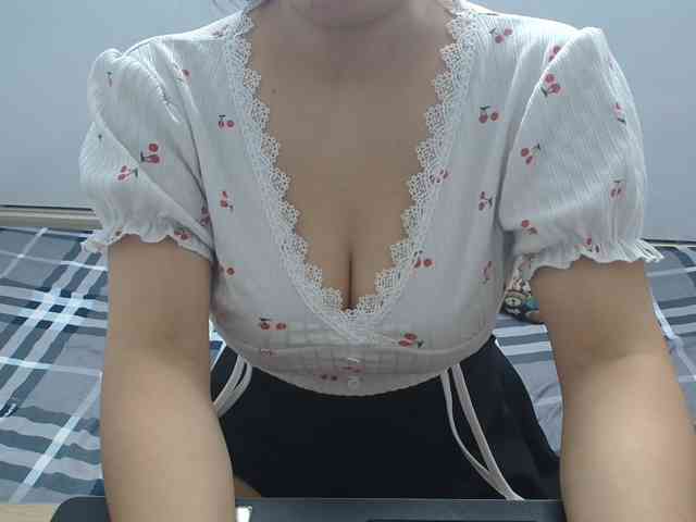 ElenaSex90 webcam