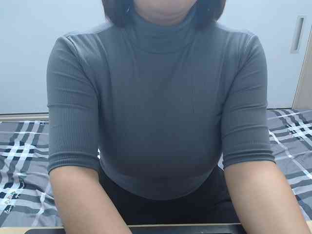 ElenaSex90 webcam