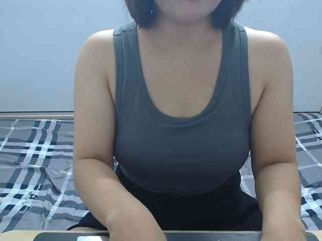 ElenaSex90 webcam
