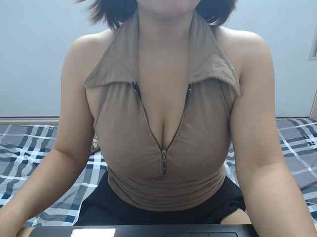 ElenaSex90 webcam