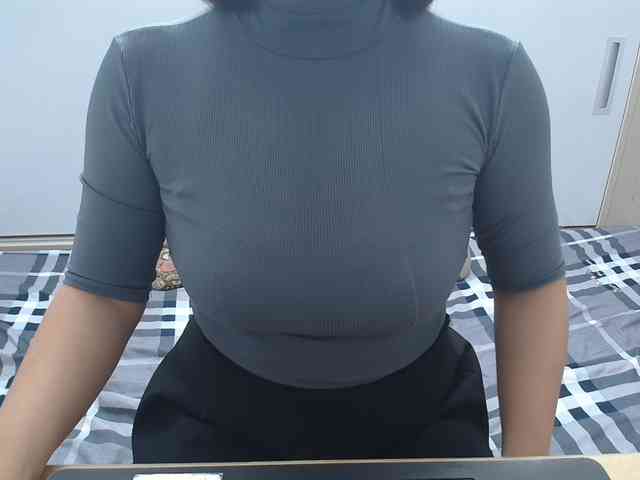 ElenaSex90 webcam