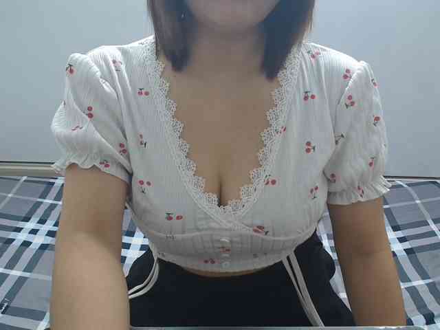 ElenaSex90 webcam