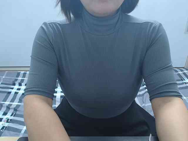 ElenaSex90 webcam