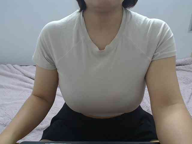 ElenaSex90 webcam