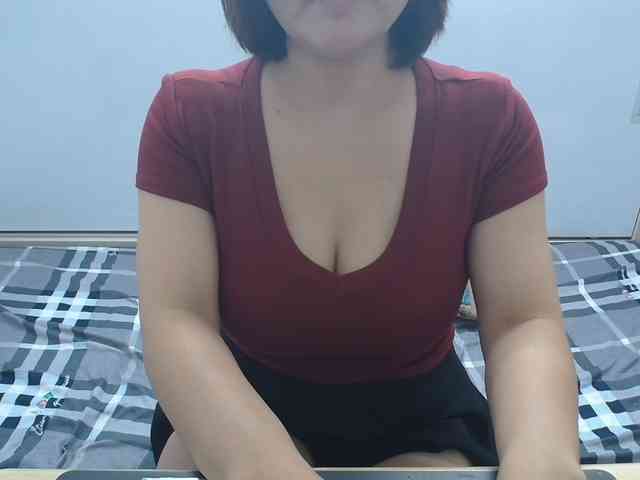ElenaSex90 webcam