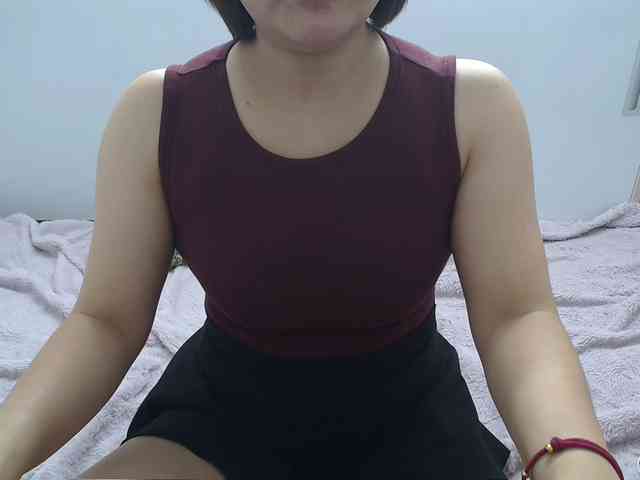 ElenaSex90 webcam