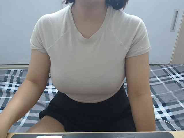 ElenaSex90 webcam