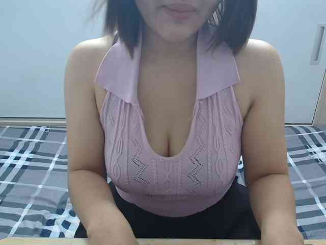 ElenaSex90 webcam