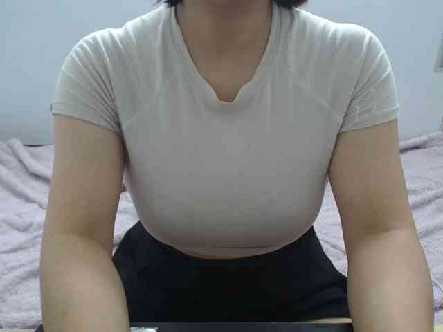 ElenaSex90 webcam