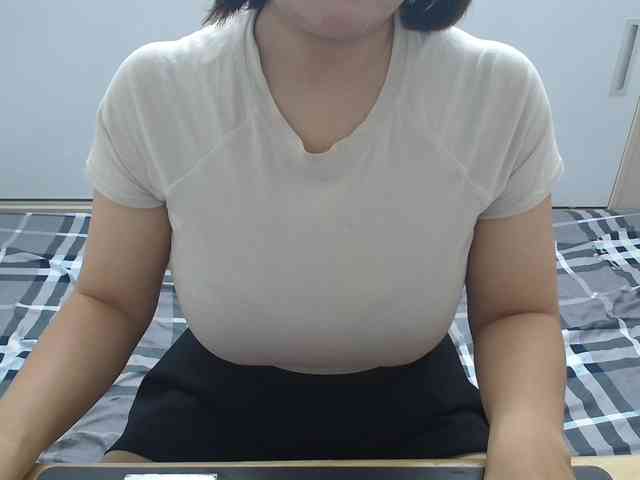 ElenaSex90 webcam