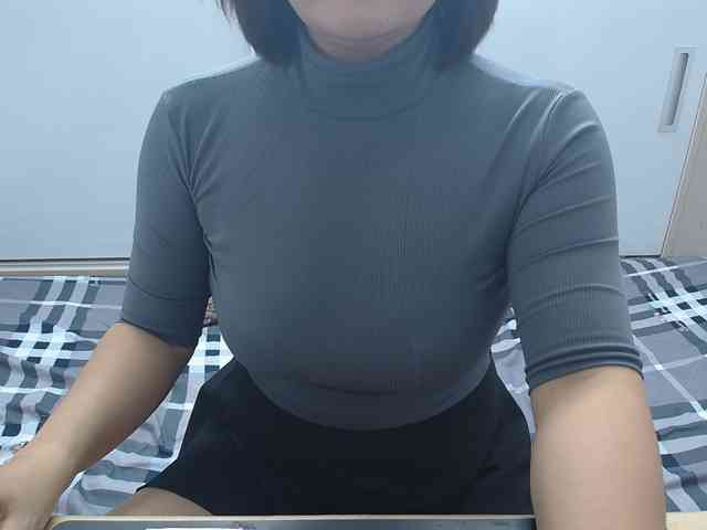 ElenaSex90 webcam