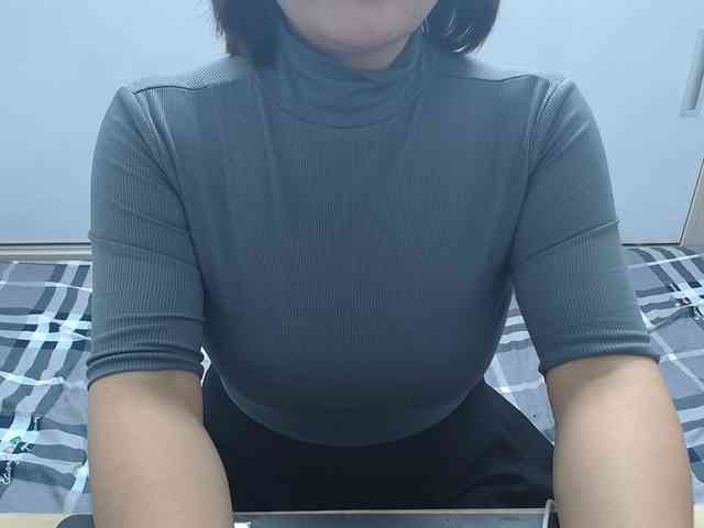 ElenaSex90 webcam