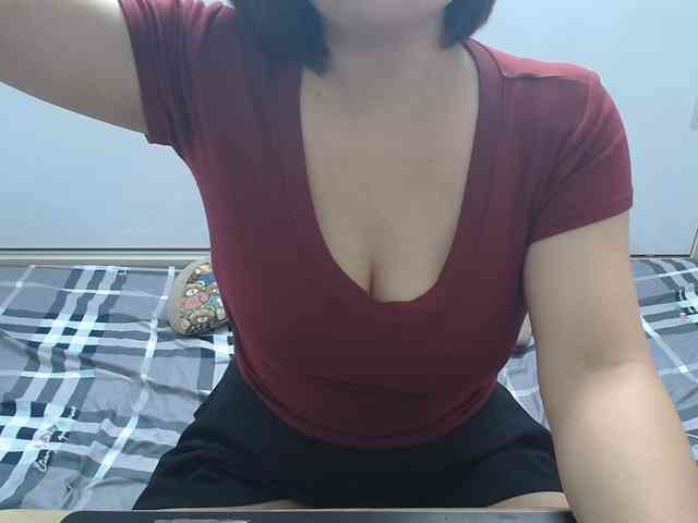 ElenaSex90 webcam