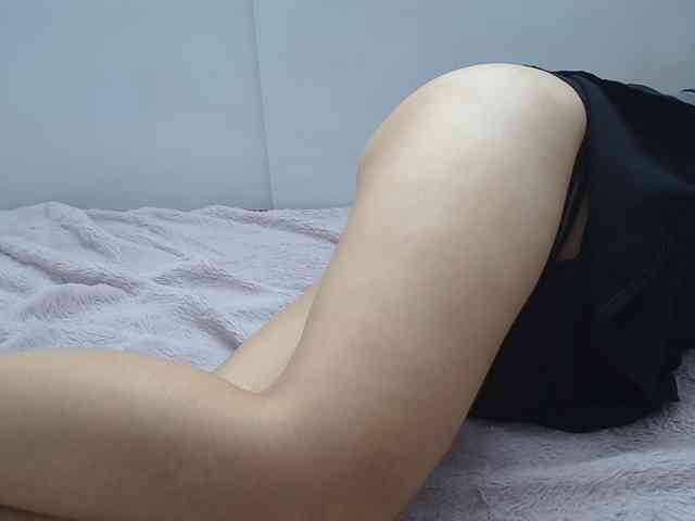 ElenaSex90 webcam