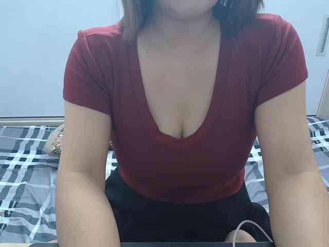 ElenaSex90 webcam