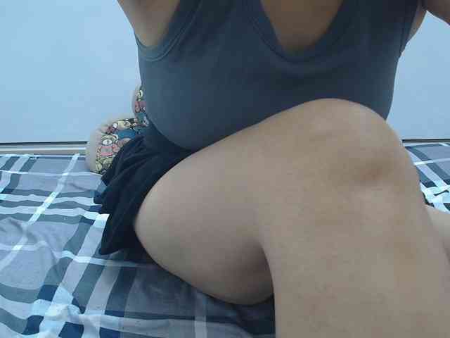 Elenasex90's cam show statistics and live stream