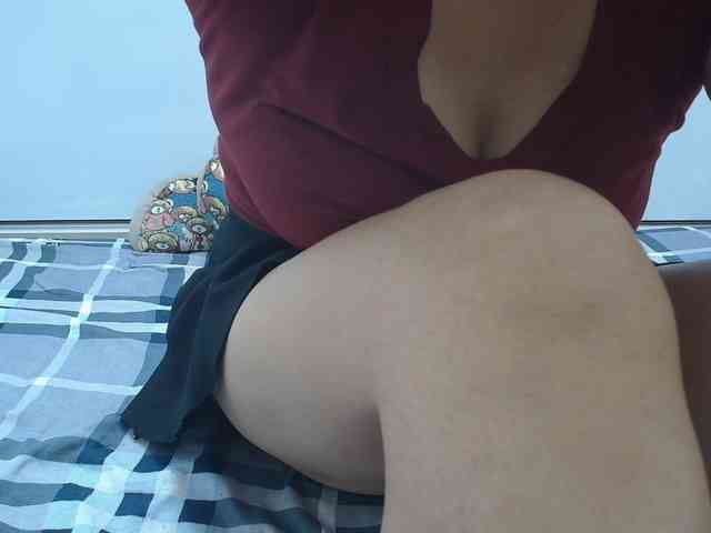 ElenaSex90 webcam